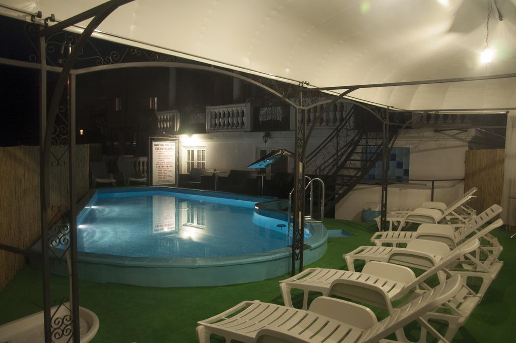 Hotel Kralj Vrnjacka Banja Bagian luar foto