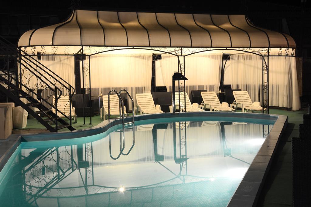 Hotel Kralj Vrnjacka Banja Bagian luar foto